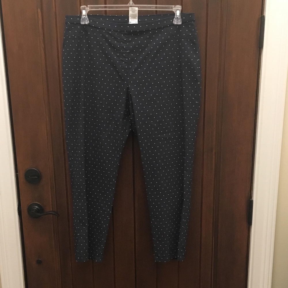 Basic Editions Capri Style Pants